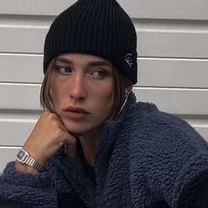 Meet your Posher, Кристина